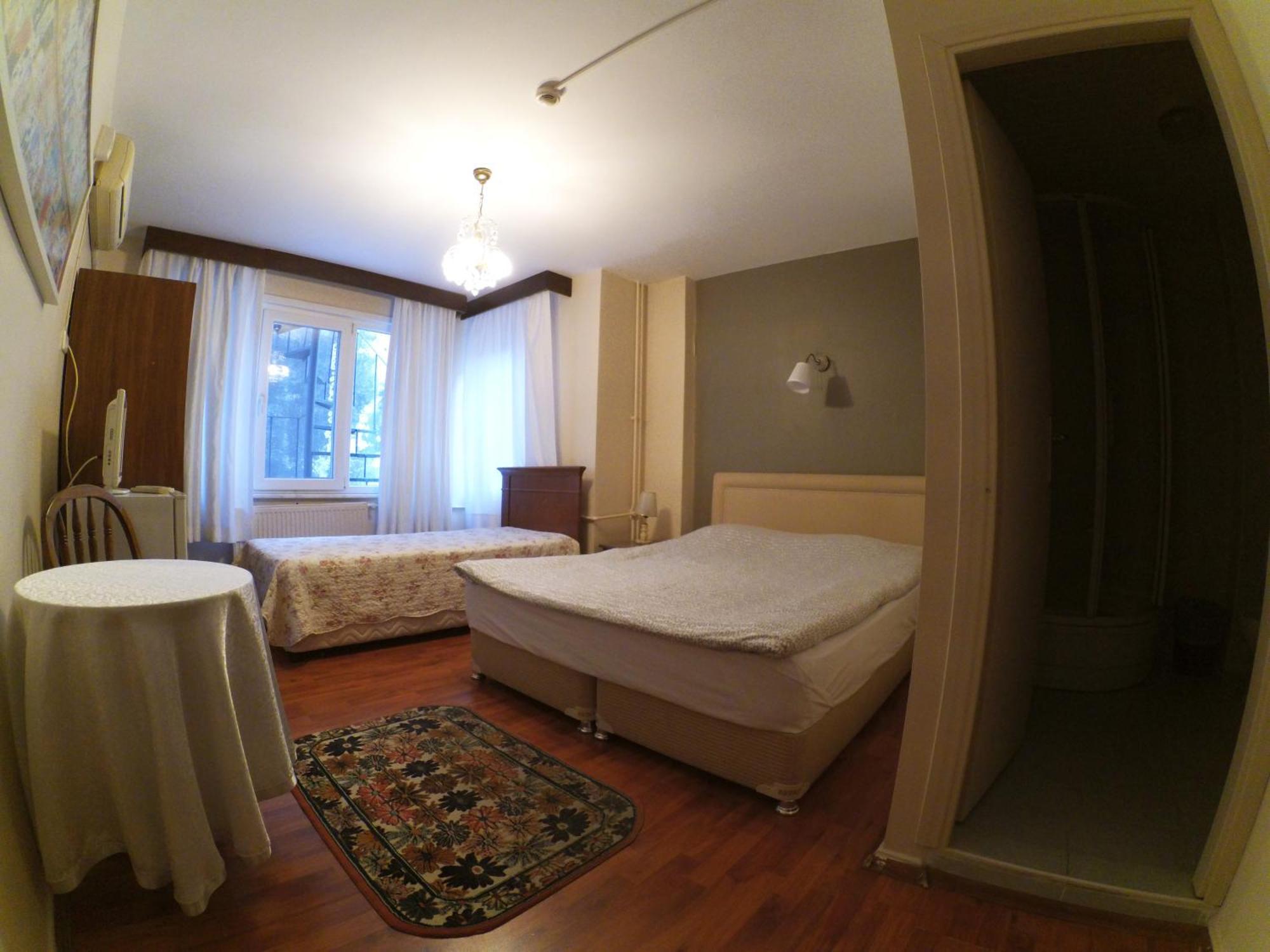 Berk Guest House - Grandma'S House Istanboel Kamer foto